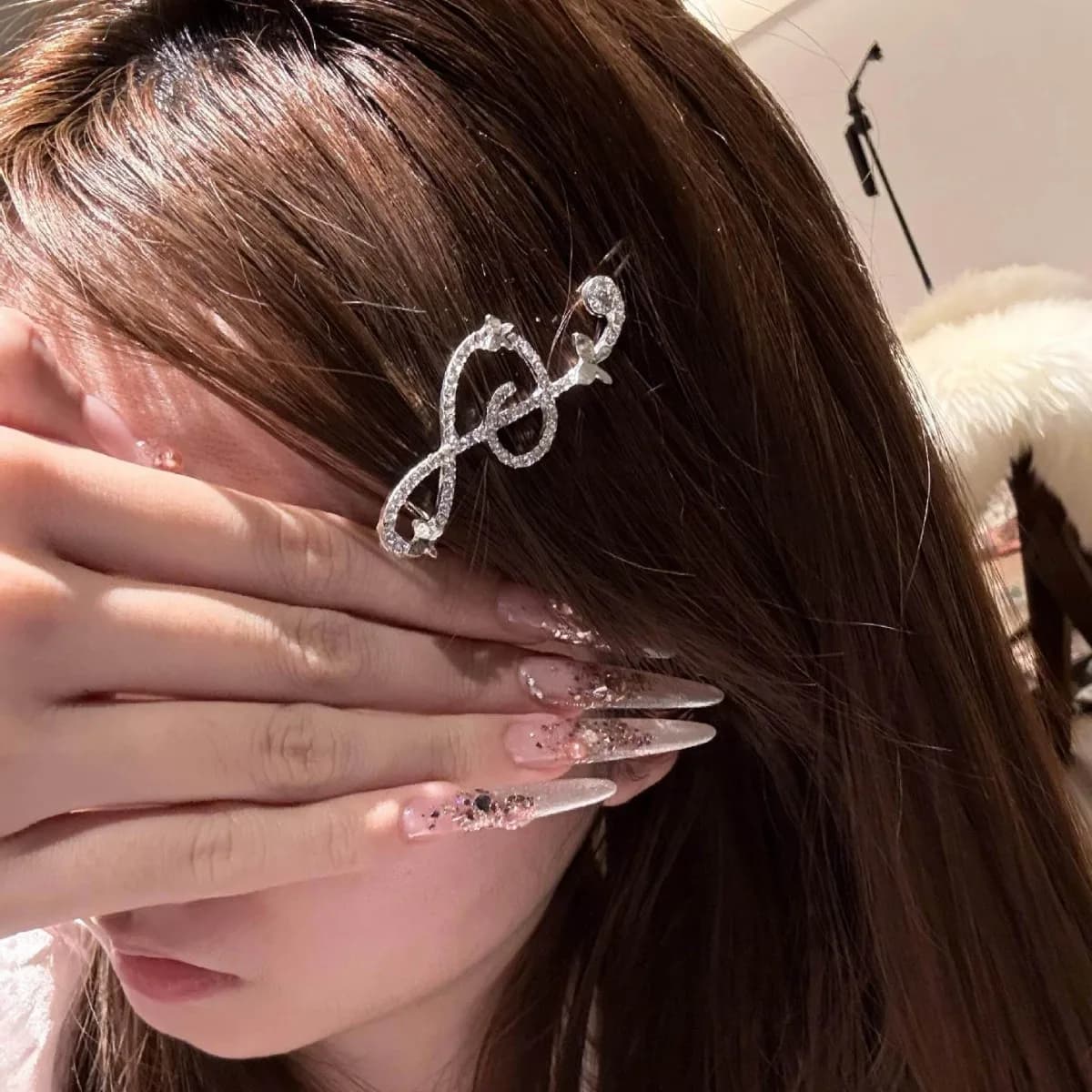 Korean-style Elegant Versatile Hair Accessory, Rhinestone Encrusted Alligator Hair Clip with Stylish Butterfly & Music Note Motifs for Women, Bangs & Side Hair