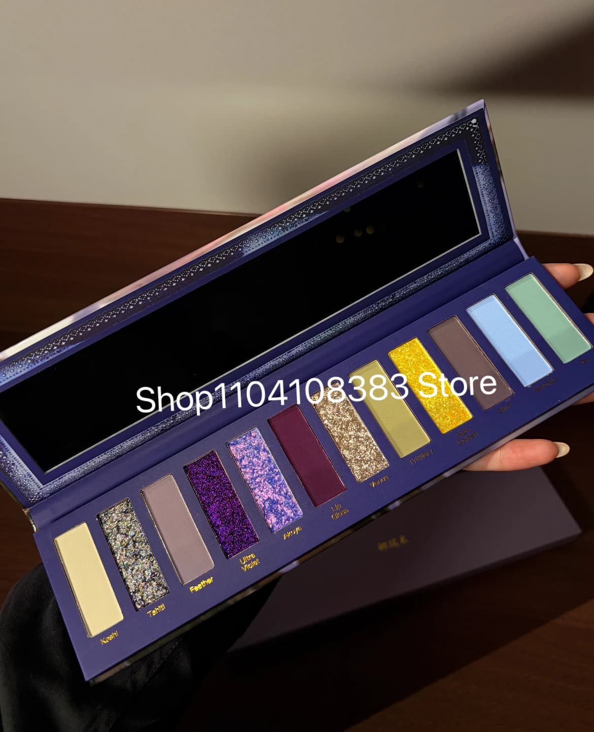 Narimi Purple Chameleon 14 Color Eyeshadow Palette Shimmer Glitter Matte Metallic Halloween Makeup Look Eye Shadow Palette
