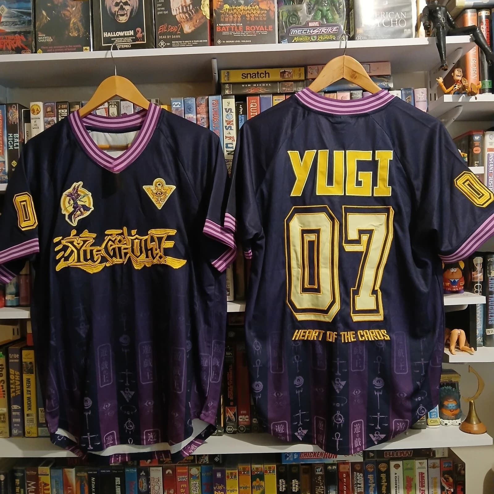 Nwt Yu Gi Oh Yugioh Ufficiale Outdoor Harajuku Y2K Street Trendy T-shirt da uomo e da donna Calcio Camicie sportive Abbigliamento Top