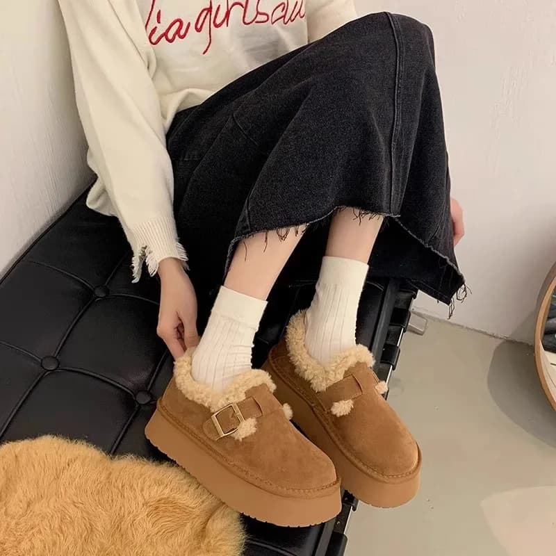 Stivali da donna in cotone con suola spessa 2025 Scarpe da donna nuovo stile invernale con fodera in pile, stivali in cotone ispessito e caldo