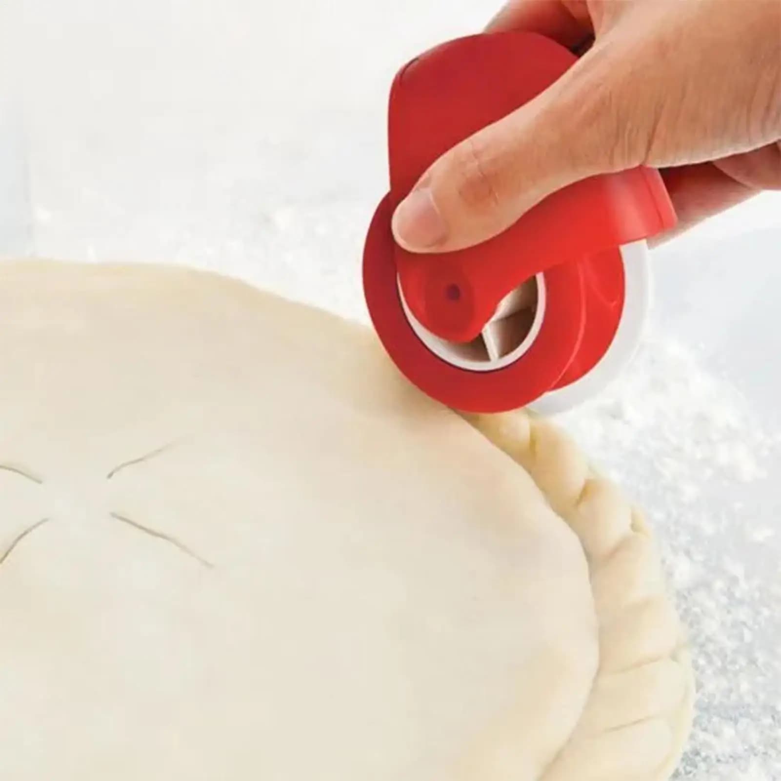 Pizza Slicer Compact Cake Slicing Roller Household Cookie Pie Pizza Bread Pastry Crust Roller Cutter for Baking and Cooking