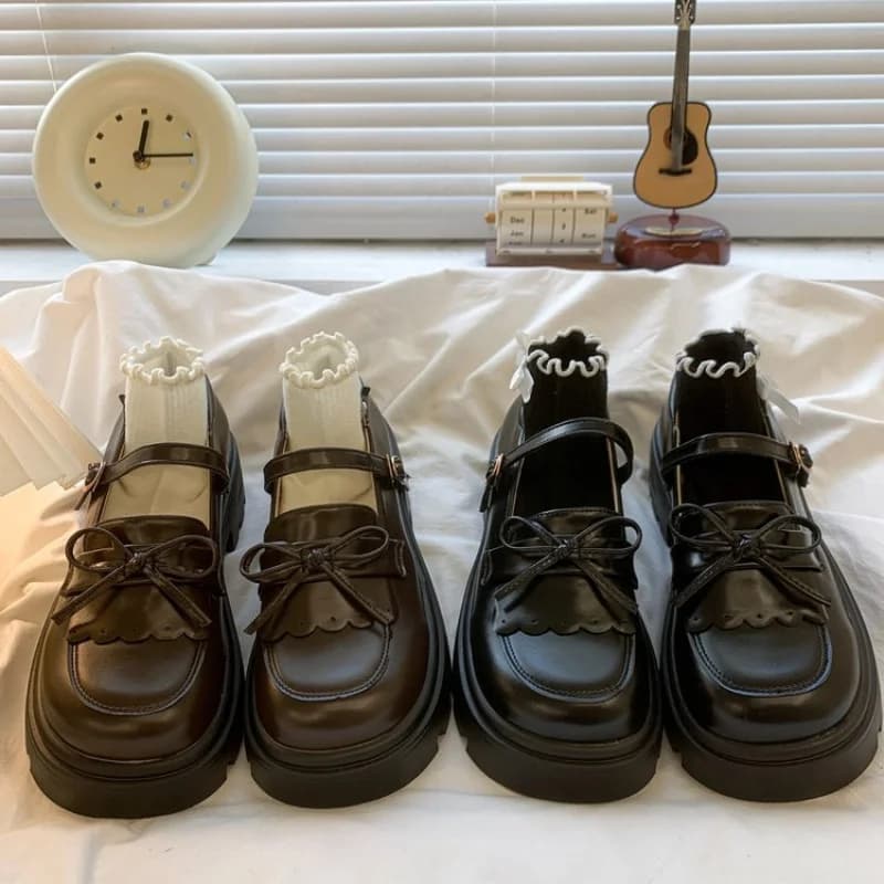 Women's Casual Shoes in Microfiber PU with Round Toe, Single Line Buckle, Central Opening, Plateau and Middle Heel 3-5cm, Comfortable