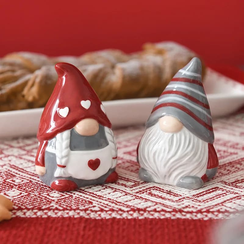 Set di sale e pepe in ceramica nordica di Babbo Natale, regali di Natale creativi, set di bottiglie di condimento, decorazioni natalizie in rilievo