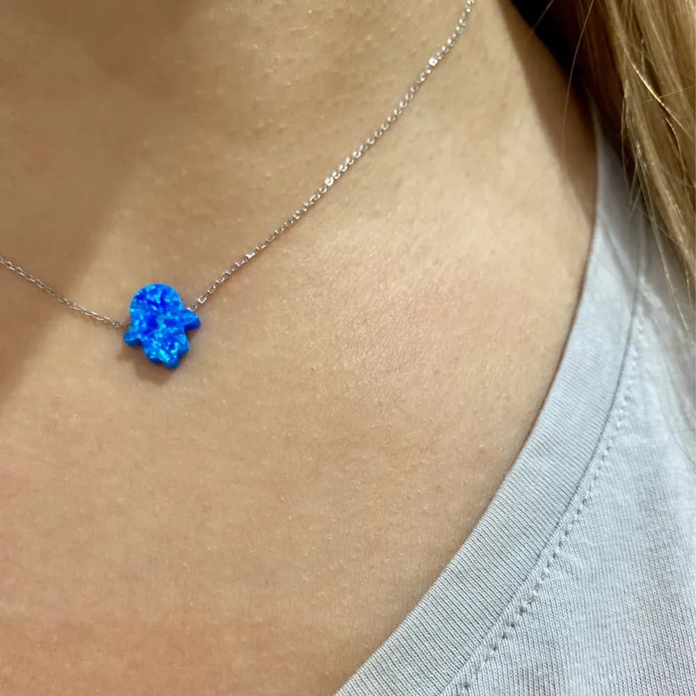 Collana con Ciondolo Mano di Fatima in Opale Blu, Catena in Acciaio Inossidabile, Gioielli Israeliani, Regalo per Donna