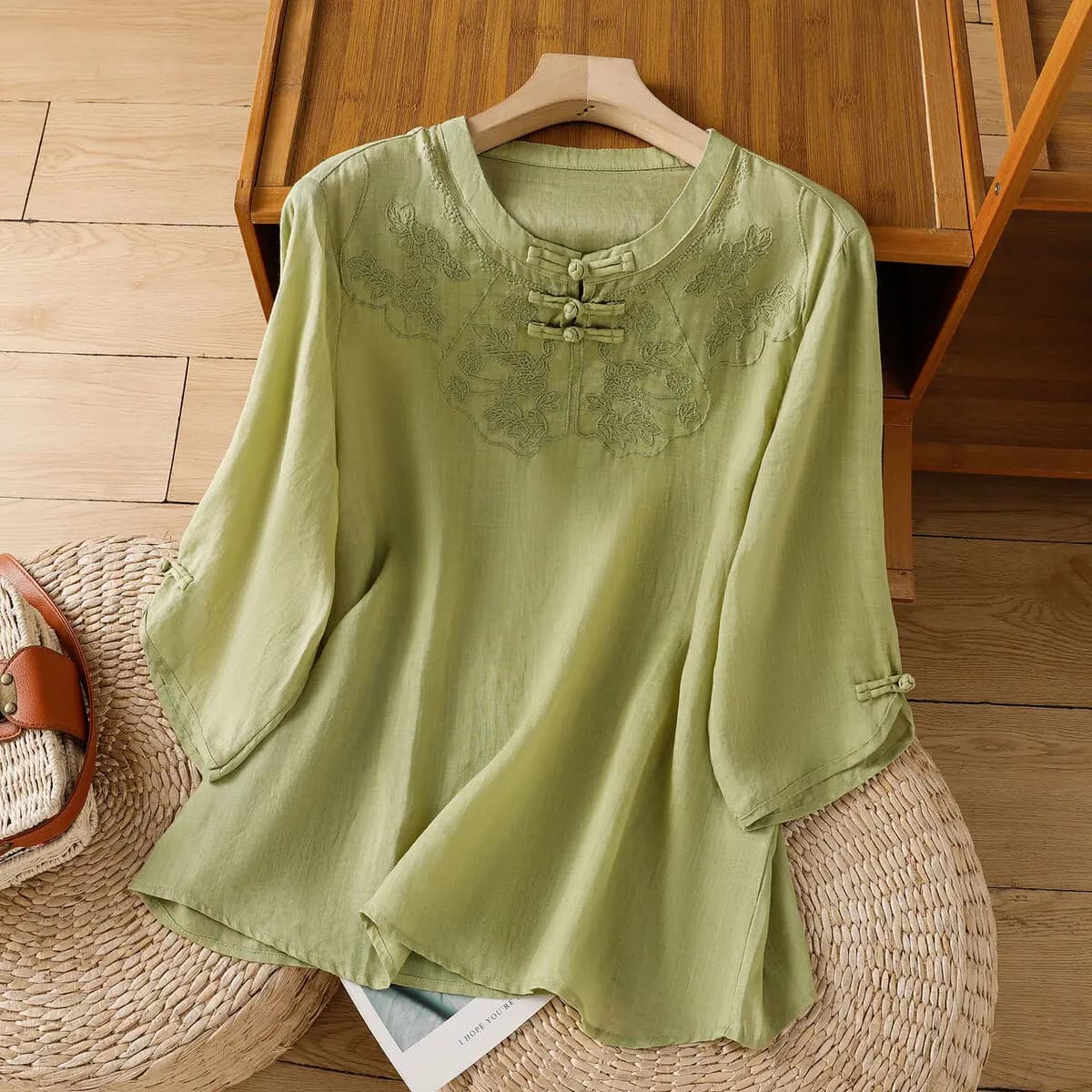 Camicia senza maniche in cotone e lino con colletto tondo in stile cinese