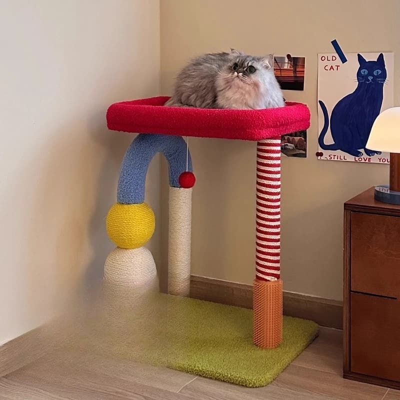 Piccolo telaio da arrampicata a forma di U, albero nido integrato, non occupa della piattaforma, ripiano per gatti,