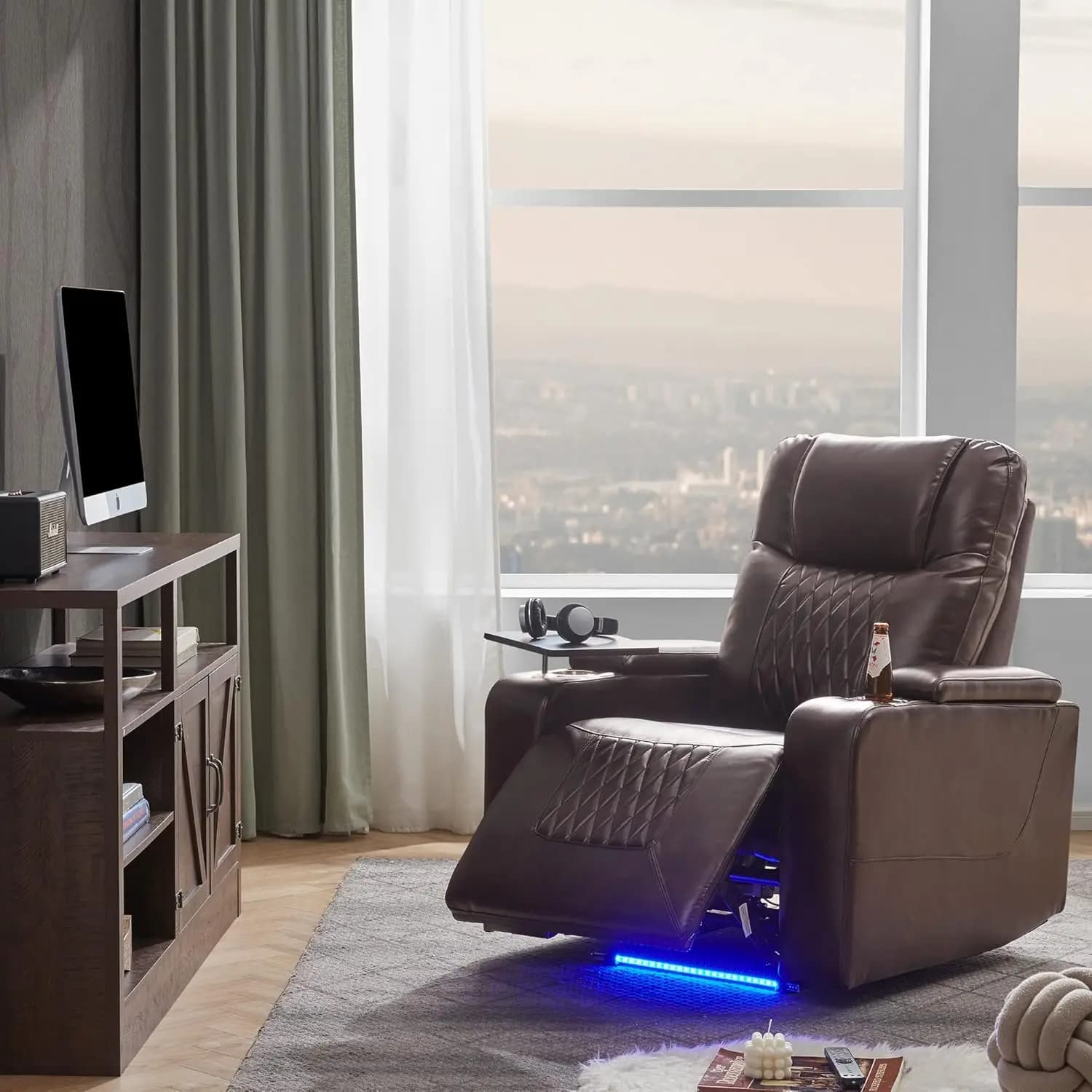 Poltrona Reclinabile Elettrica con Porta USB, Tavolino Girevole a 360°, Portabicchieri, per Home Theater e Gaming, Marrone Personalizzabile