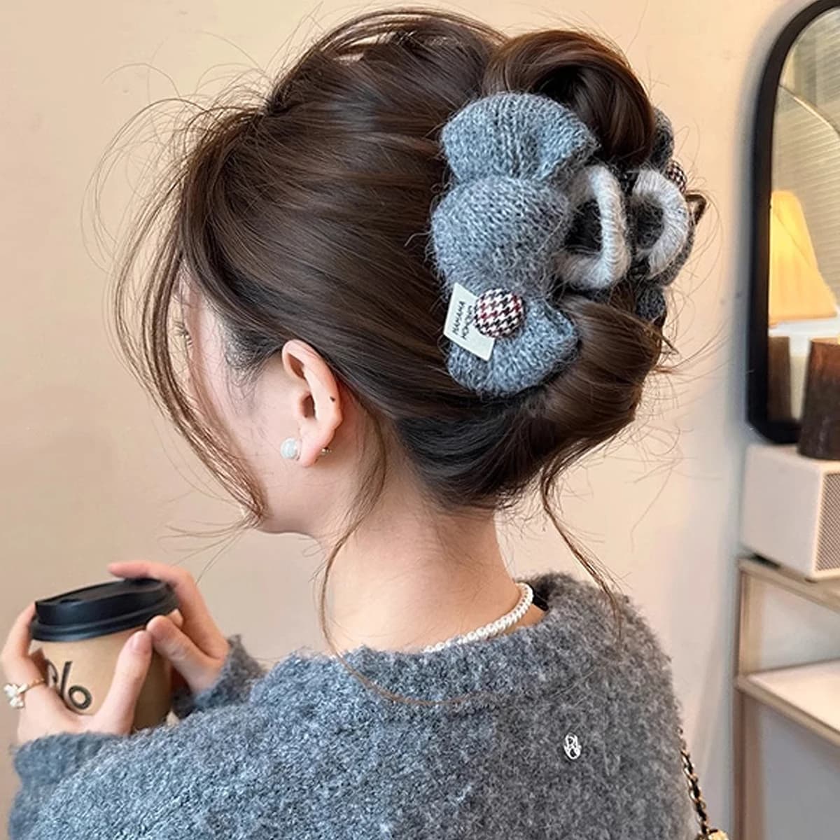 1 clip di squalo con fiocco in filato di medie dimensioni dolce e carino, fermaglio per capelli elegante autunno e inverno per donna, adatto per l'uso quotidiano