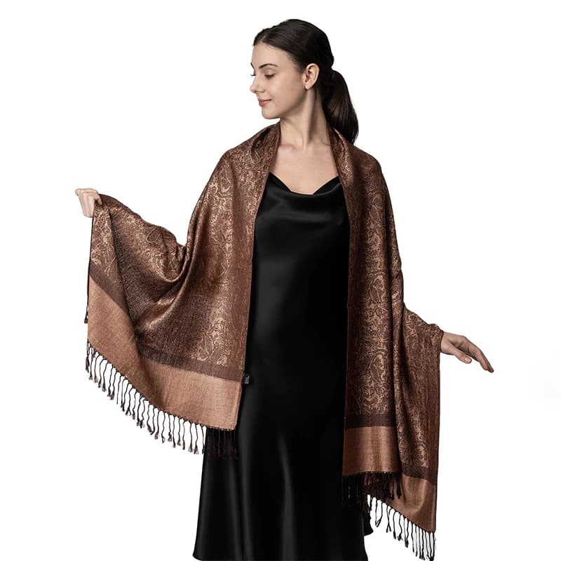 Poncho da viaggio Sciarpa di cashmere calda Donna 2024 Coperta spessa di lusso Inverno Bufanda Scialle Stampa Nuovi involucri Pashmina Stole femminili