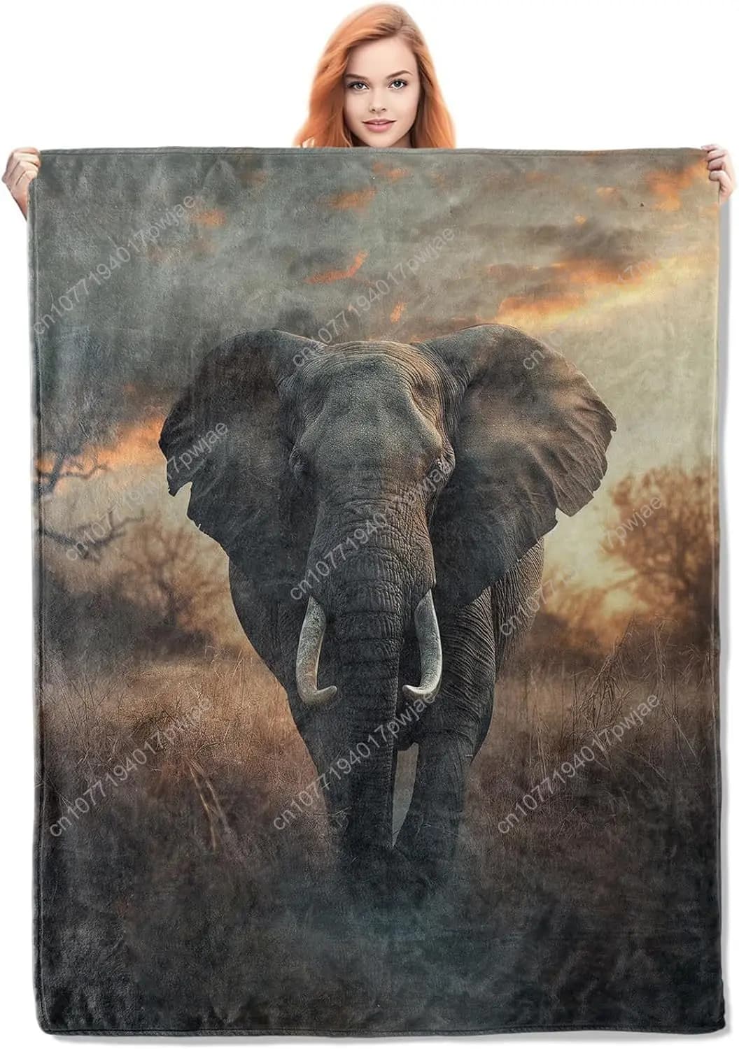 Coperta in pile con elefante, scena realistica della fauna selvatica. Morbido elefante da lancio pollici, perfetta per gli amanti della natura. Coperte personalizzate