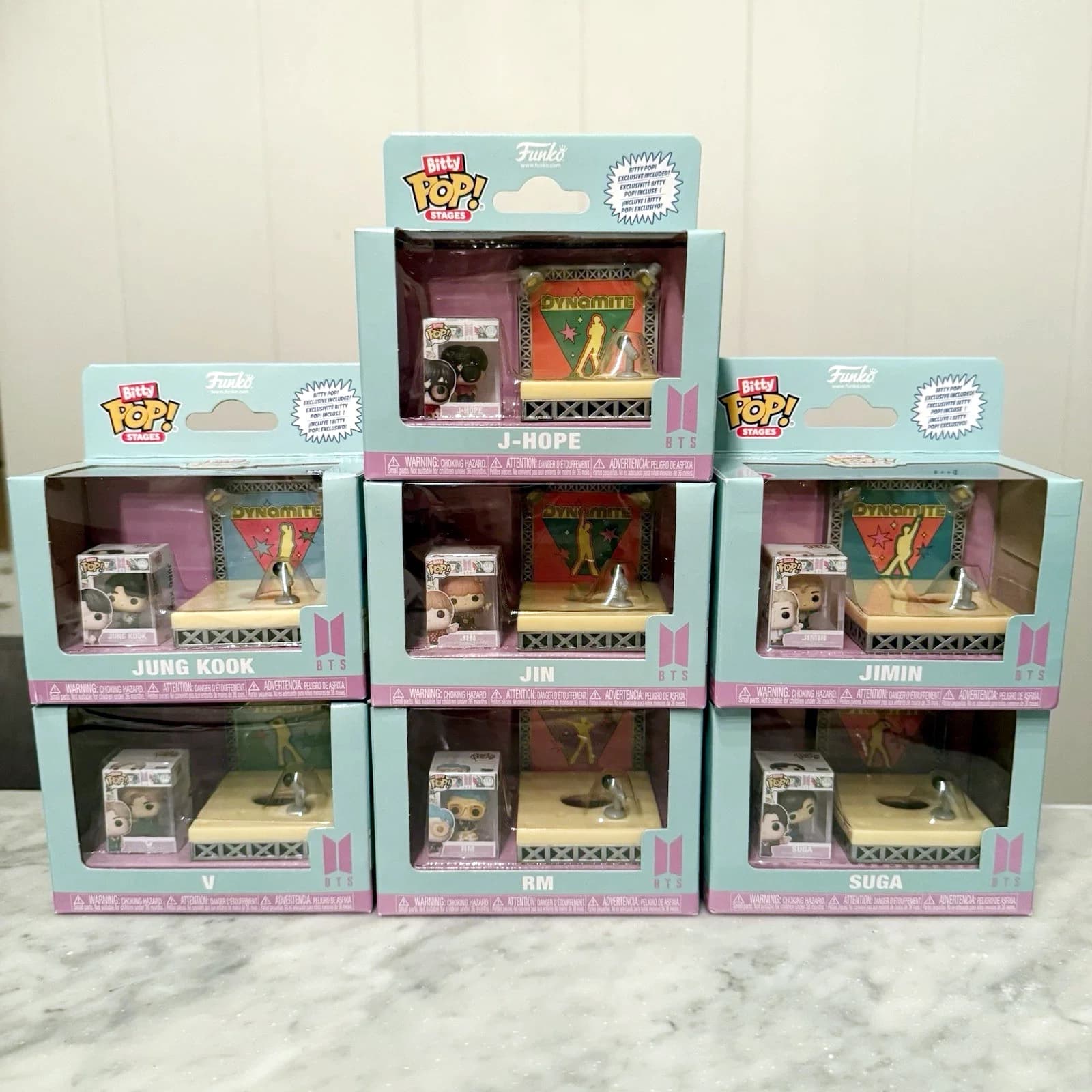 FUNKO BTS Figura Fasi RM, Jin, Suga, V, Jimin, Jung Kook, (Dynamite) Scena scenica Bitty Pop! Regalo giocattolo modello figura serie