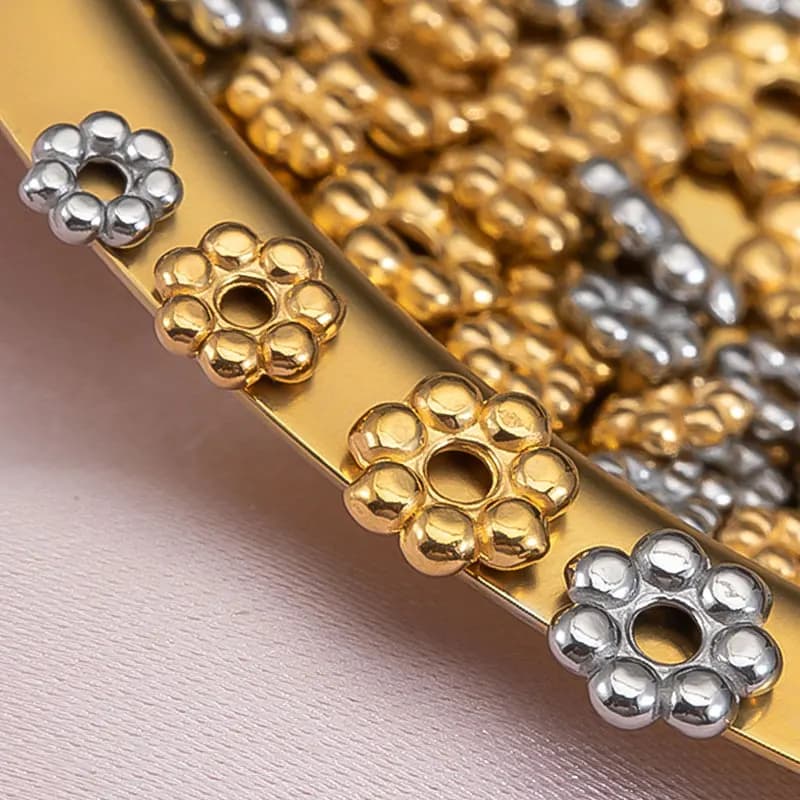 50 pz in acciaio inox Color oro margherita distanziatore perline 3/4/5/6mm distanziatore perline Charms per braccialetto collana gioielli che fanno fai da te