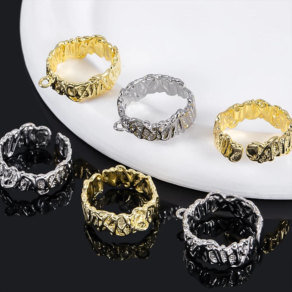 2 Pezzi Anelli Aperti Irregolari Placcati Oro per Creazione di Gioielli Fai-da-Te, Accessori per Artigianato all'Ingrosso