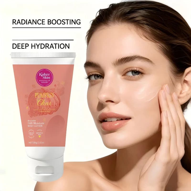 Pumpkin Rejuvenating Body Lotion 80G——Contains Natural Shea Butter, Vitamin E, and Glycerin, Provides 24-Hour Long-Lasting Hydration, Is Smooth and Moisturizing Without Being Sticky, Improves Dry and Rough Skin, Instantly Lifts and Firms the Skin, Makes Skin Look Lighter, Brighter, or More Radiant, Suitable for Both Men and Women, Daily Care for Autumn and Winter, Specially Designed for Sensitive Skin, Festive Atmosphere