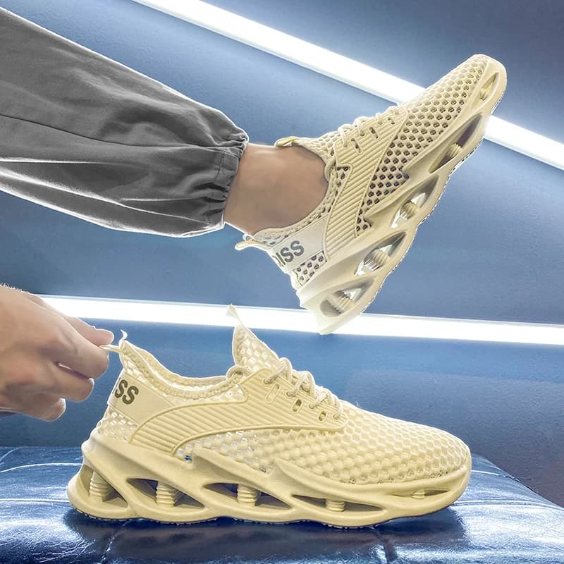 Scarpe da Corsa Uomo 2026 Nuovo Stile Trendy Leggere Traspiranti in Mesh Sneakers Sportive Casual Basse con Punta Rotonda e Suola in Gomma