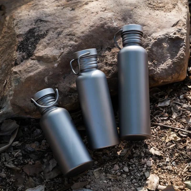 Borraccia in Titanio a Bocca Larga 500/600/750ML, Bottiglia Riutilizzabile per Sport, Campeggio, Escursionismo, Picnic, Arrampicata, Corsa