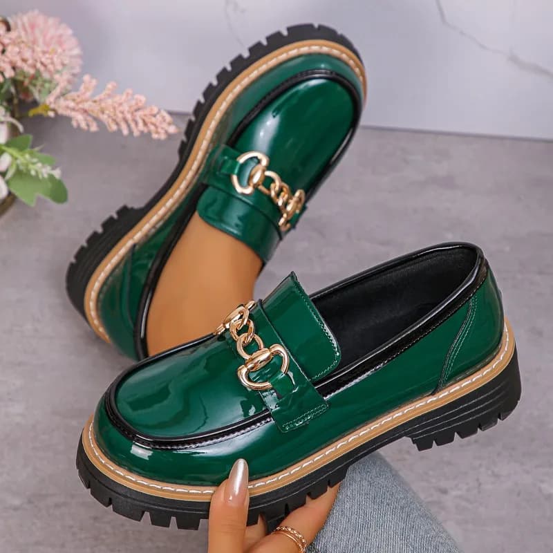 Mocassini antiscivolo resistenti all'usura Nuovi scarpe singole basse con punta tonda e bocca profonda con catena in metallo per l'autunno