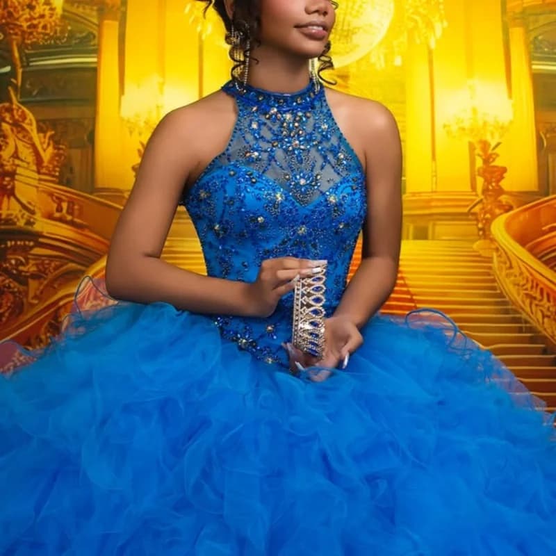 Abito Quinceanera blu royal Decalcomania di cristallo glitterato con spalle scoperte Stratificazione di pizzo Coda lunga Abiti da 15 Quinceanera Personalizza