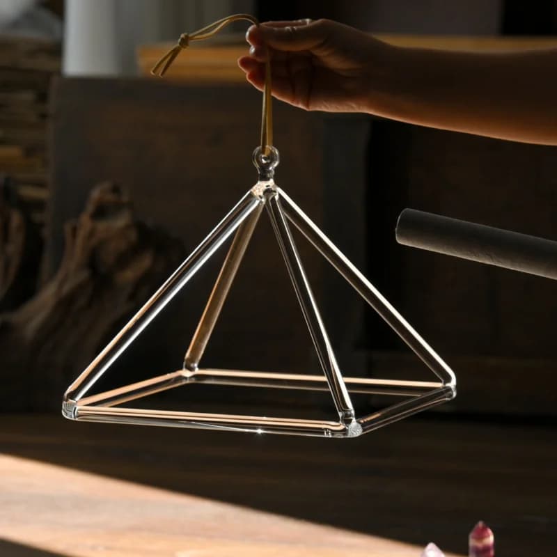 Crystal Singing Pyramid 3-20 Inch Meditation Singing Pyramid Sound Healing Crystal Merkaba Outdoor Yoga Sound Bowl with Stick