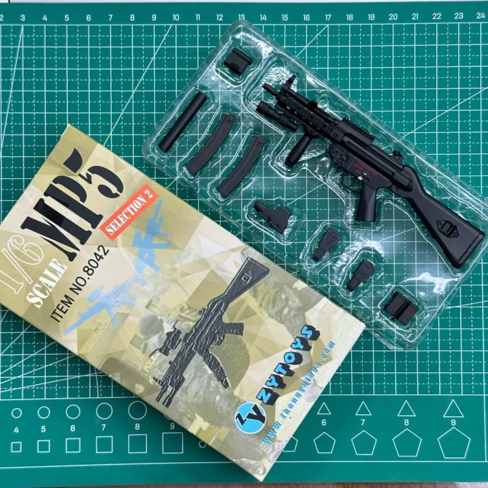 ZYTOYS 1/6 MP5A4 RAS Modello in plastica per Action Figures da 12 pollici Soldato Esercito Accessori Regali Collezione Giocattoli
