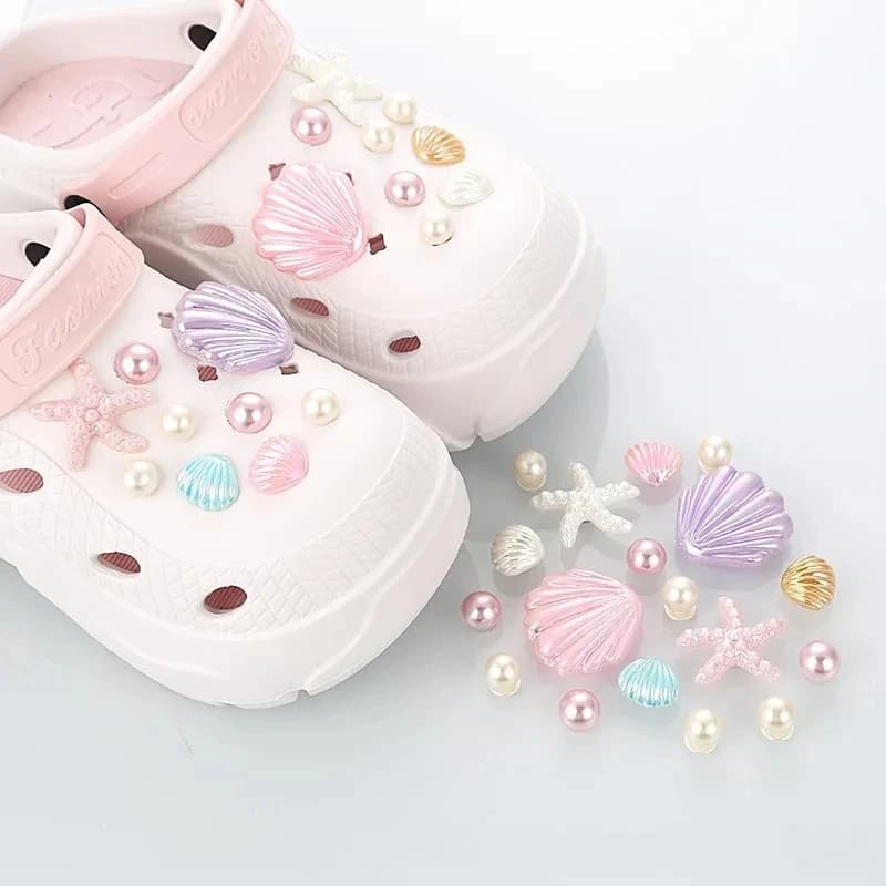 Ciondoli per scarpe serie stella marina estiva 3D per zoccoli Accessori Sandali scorrevoli fai-da-te Decorazione per scarpe da giardino Spilla con fibbia Regali per bambini
