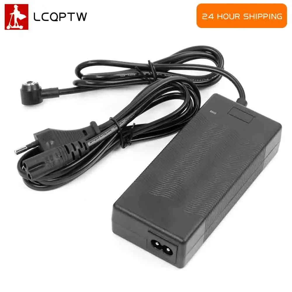 Adattatore caricabatteria 42V 2A per Xiaomi 4 Pro Scooter elettrico Caricabatteria Aggiornamento energia Accessori spina UE/USA