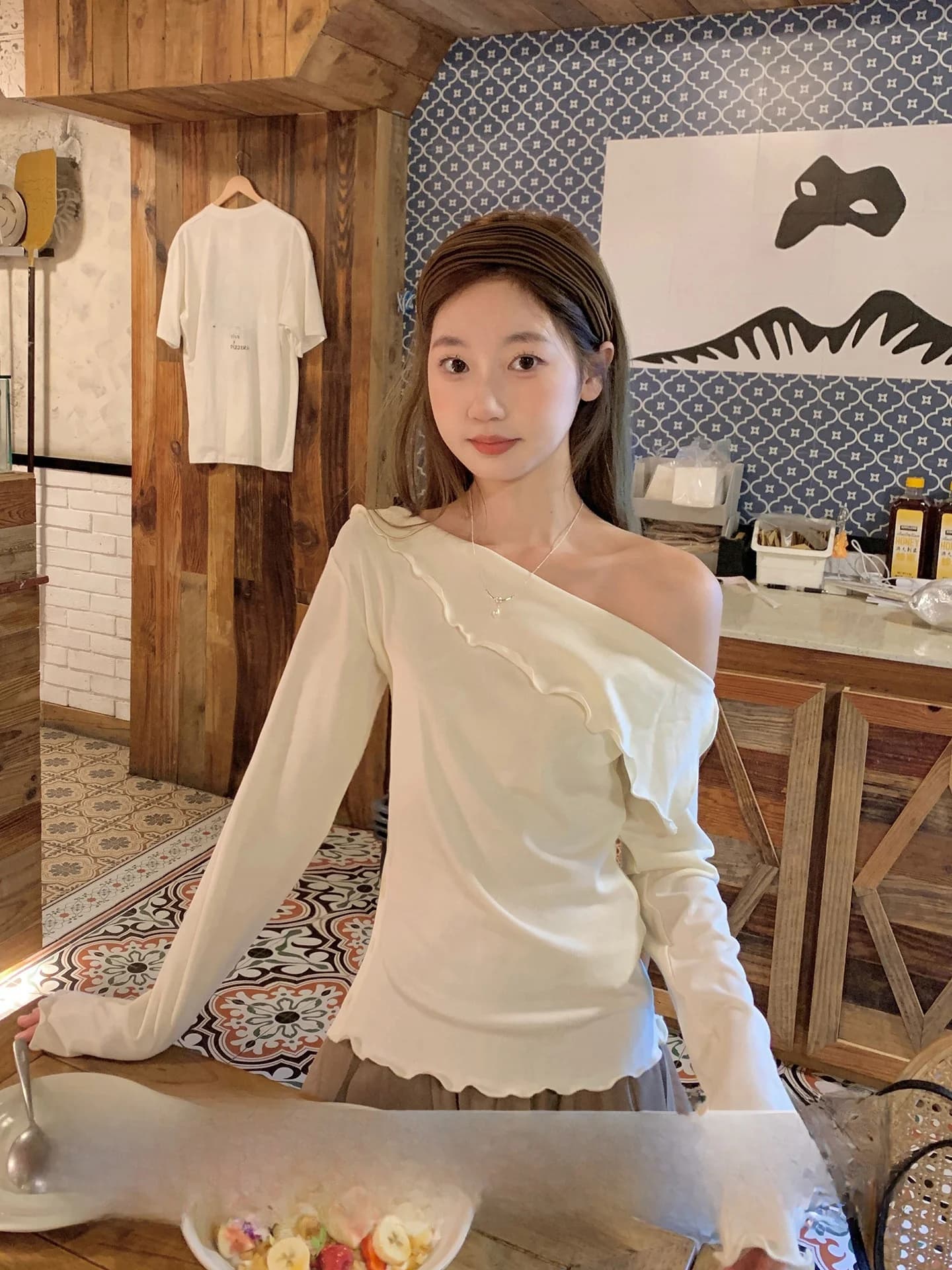 Slim Fit Knitted T-Shirt Women's Stylish Asymmetric Shoulder Design Breathable Comfortable Korean Style Long Sleeve Top