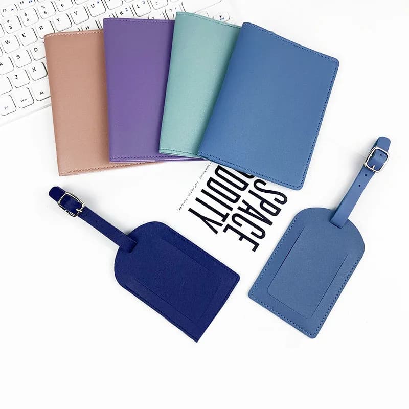 2 pz/set custodia per passaporto in pelle PU donna uomo custodia protettiva per passaporto ID da viaggio carta di credito set porta etichette per bagagli