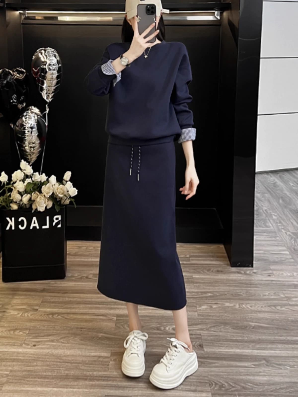 Completo sportivo casual da donna due pezzi in felpa blu, stile coreano, per la primavera e l'autunno, outfit alla moda dalla Cina