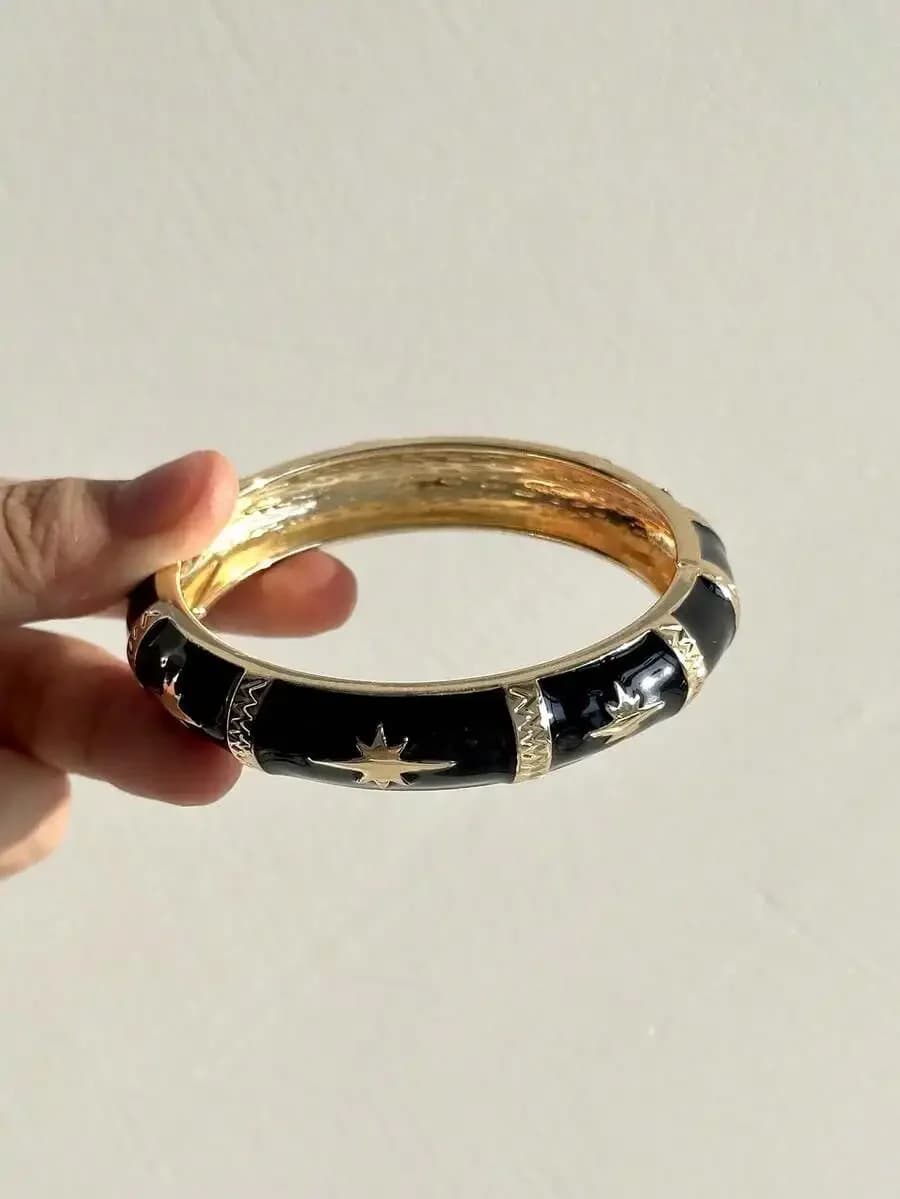 Vintage Elegant Black Enamel Star Cuff Bracelet For Women Fashion Wide Metal Bangle