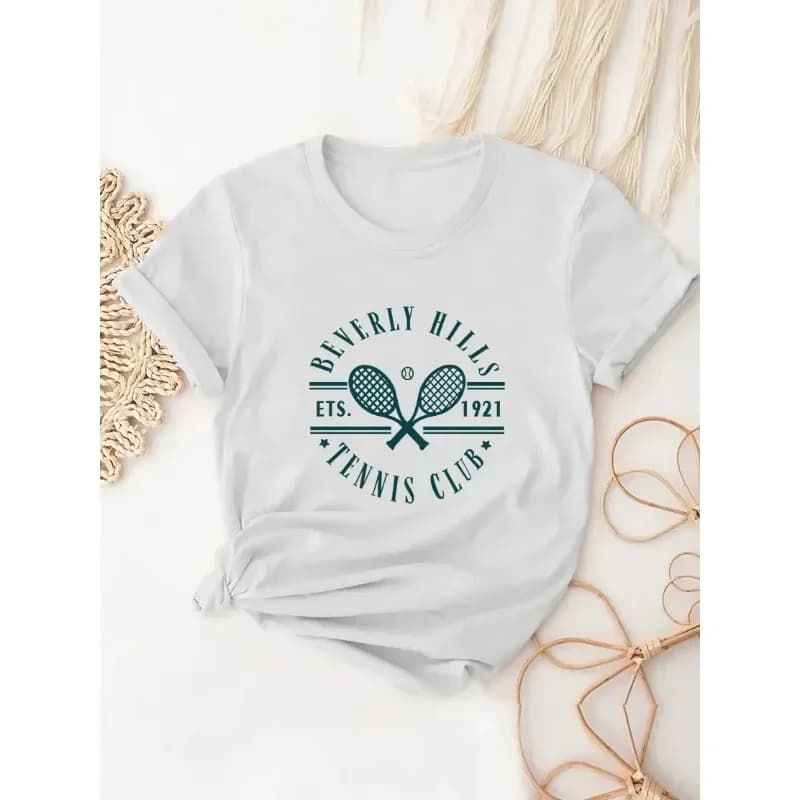 T-shirt stampata con racchetta da badminton a maniche corte Tendenza estiva alla moda Abbigliamento moderno T-shirt con motivo di abbigliamento da donna stampato