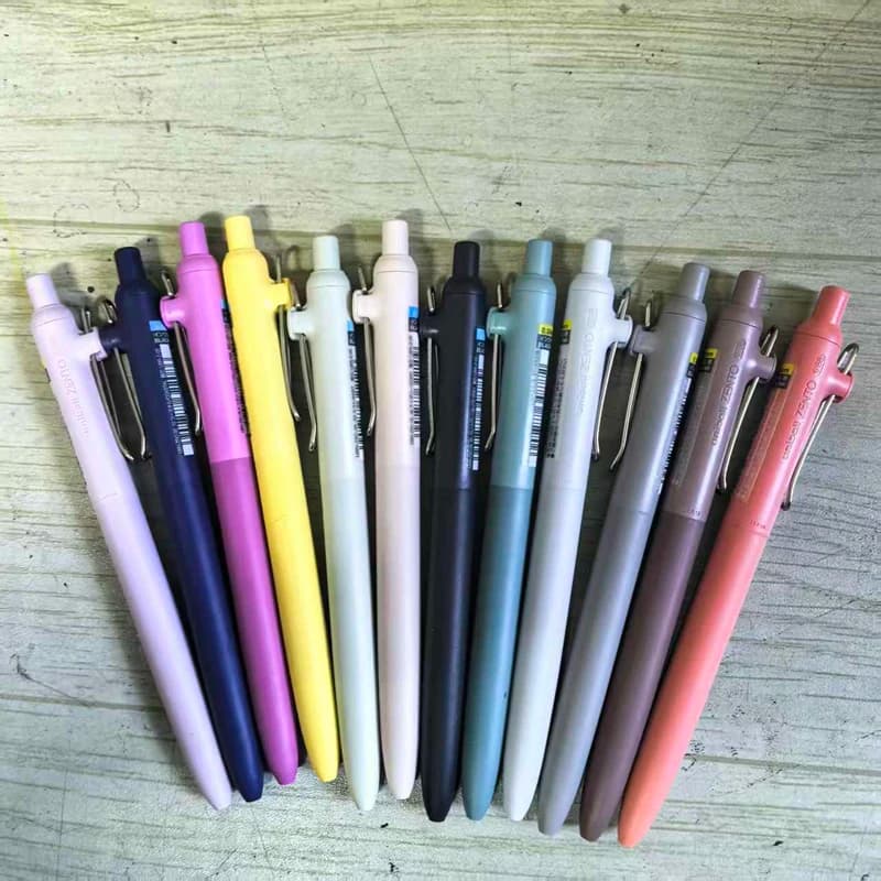 Penna Gel Uni-ball ZENTO 0.38mm/0.5mm, Design Ergonomico a Basso Profilo per Studenti ed Esami, Scrittura Fluida con Tecnologia d'Inchiostro ZENTO