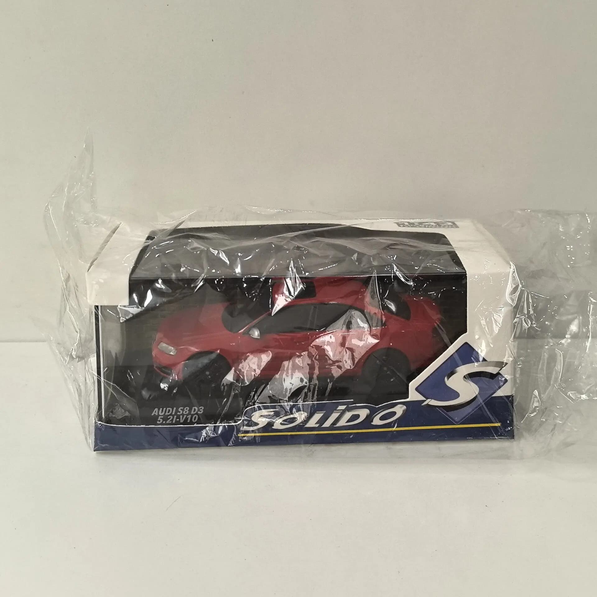 Modellino Auto in Metallo Pressofuso SOLIDO Scala 1/43 AUDI S8 D3 3Q