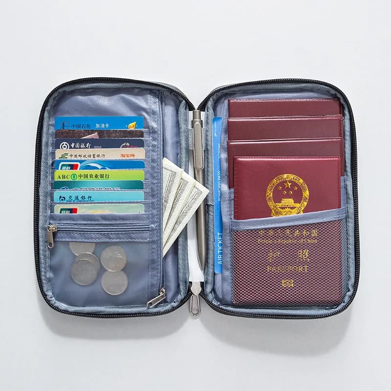 Organizer per Documenti di Viaggio con Protezione RFID, Portadocumenti Multi-scomparto con Cerniera, Portacarte in Pelle PU per Uomo e Donna
