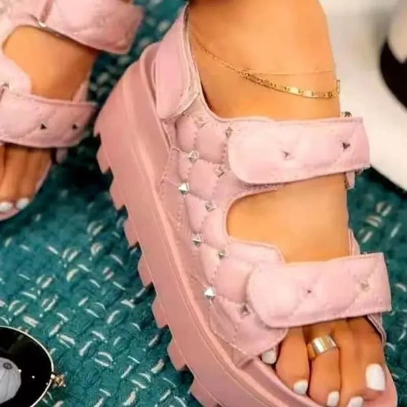 2024 sandali con suola spessa estiva per donna nuovi sandali alla moda all'aperto con suola spessa a doppio strato pantofole antiscivolo durevoli