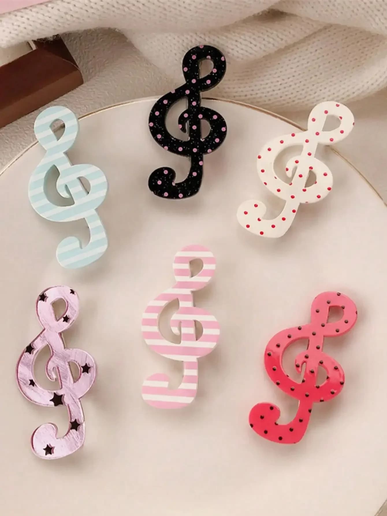 2pcs Cute Apple Bow Hair Clips, Cream Kawaii Bangs/Side Clips, Sweet Girl Hair Accessories