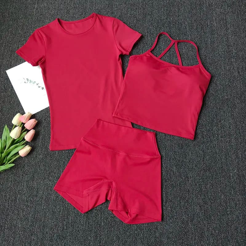 Set da allenamento da 3 pezzi ad asciugatura rapida per donna, reggiseno sportivo e leggings a copertura totale, completo da allenamento per yoga da corsa