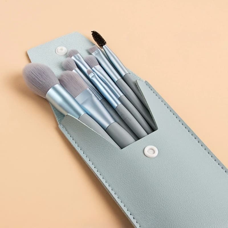 Set di 8 Pennelli Portatili per Trucco, Pennelli Morbidi e Soffici per Ombretto, Fondotinta, Sfumatura e Correttore, Accessori per Make-up