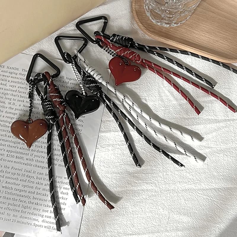 1 pz nuovo acrilico a forma di cuore corda intrecciata borsa portachiavi con ciondolo moda creativa semplice decorazione pendente zaino per cellulare