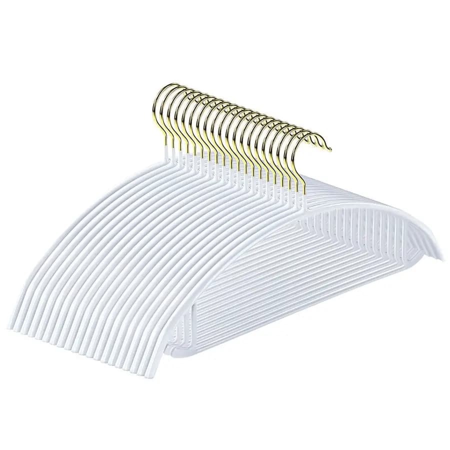 Pack of 20 Anti-slip clothes hooks, Strapless Knitting hooks on the shoulders, Width 16,5 Inches, Resistant and Robust for Shirts, Coats, Clothes