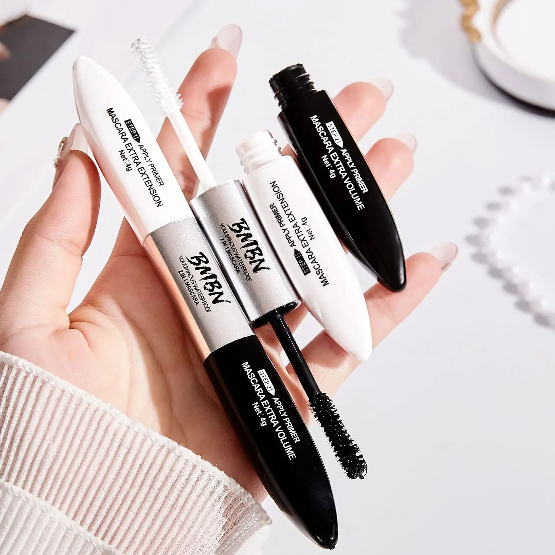 Silk Fiber Eyelash Mascara 4D 2 in 1 Black Waterproof Mascara with double elongation volume and eye curling