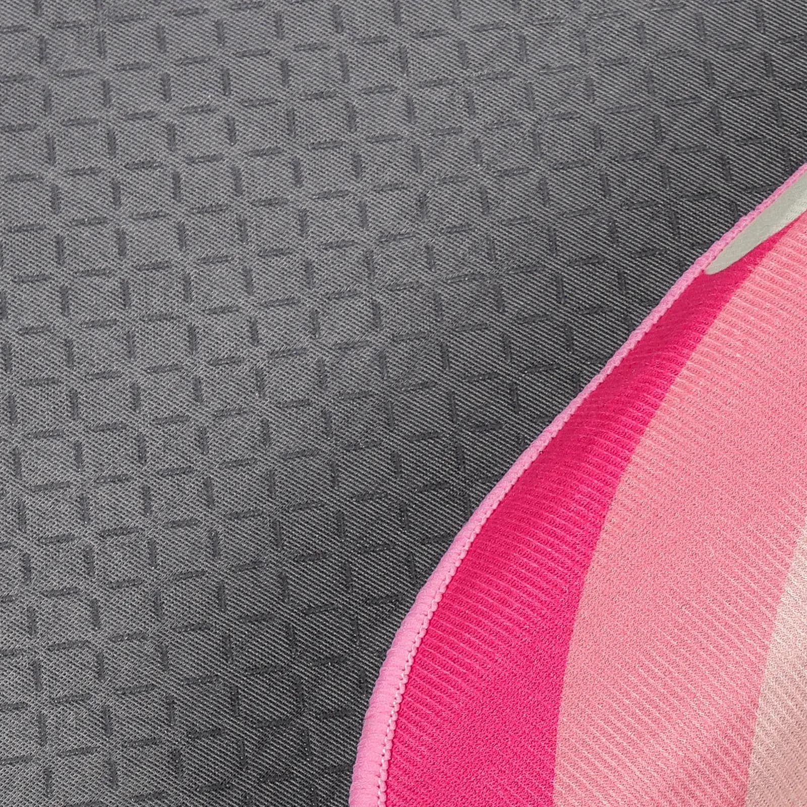 Portable jumping pad with rope, for exercises at home, soundproofed, multifunction, for fitness training.