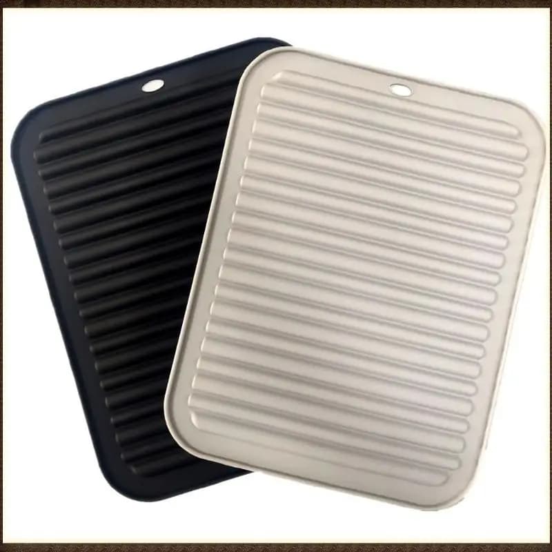 Per i piani di lavoro della cucina, ferro arricciacapelli, tappetini isolanti per pentole, sottopentole in silicone per piatti caldi, pentole e padelle, tappetini termoresistenti.