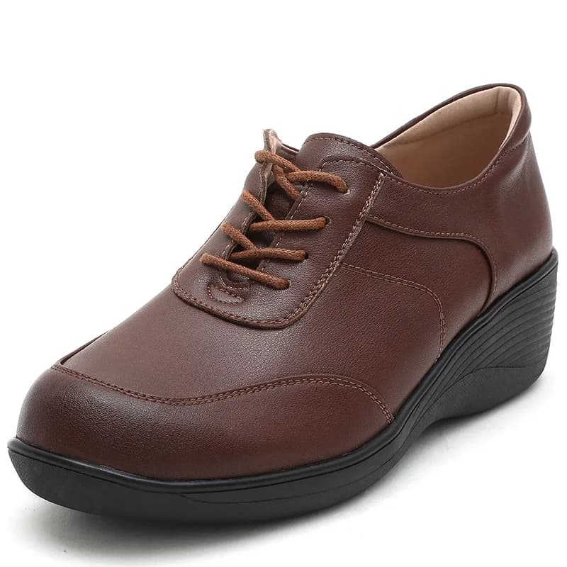 Scarpe da mamma con zeppa in vera pelle 2025 Scarpe comode con suola spessa autunno Scarpe da donna di grandi dimensioni Scarpe con suola morbida con lacci