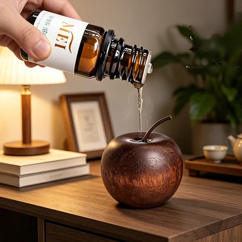 Mini Wooden Apple Shaped Essential Oil Diffuser Fragrance Diffuser Suitable for Aromatherapy Decor for Living Room XLP008