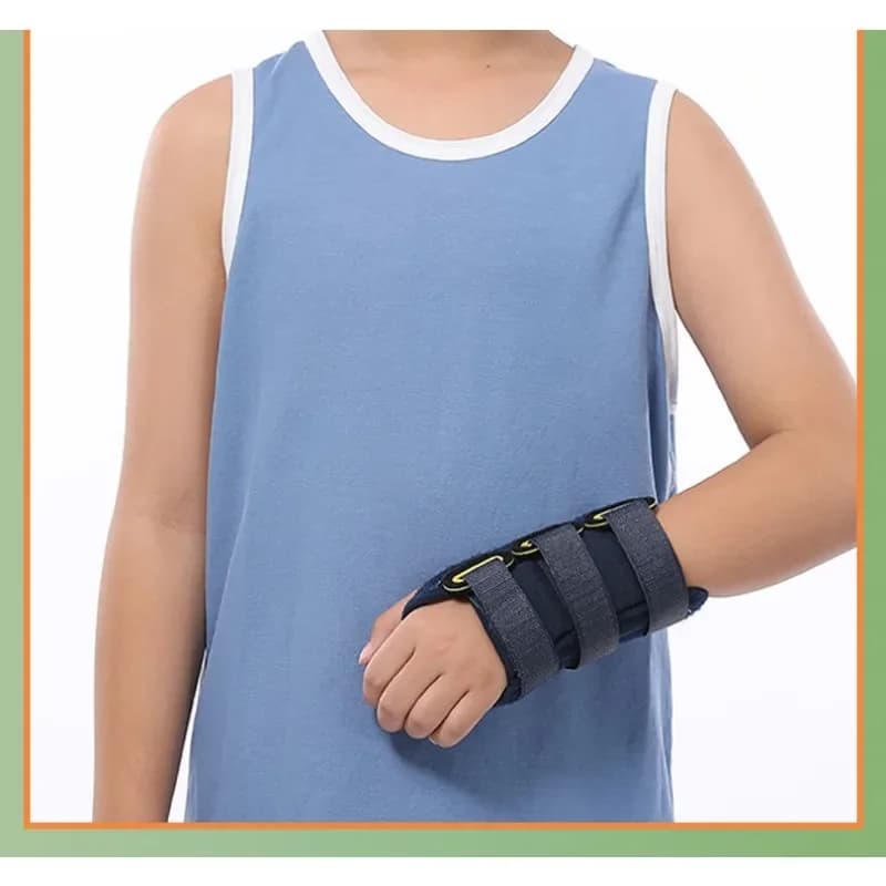 Stecca di fissaggio per frattura del polso per bambini regolabile, tunnel carpale, cinturino per il recupero delle infortuni della mano, tutore di supporto per distorsione dell'articolazione del polso dei bambini