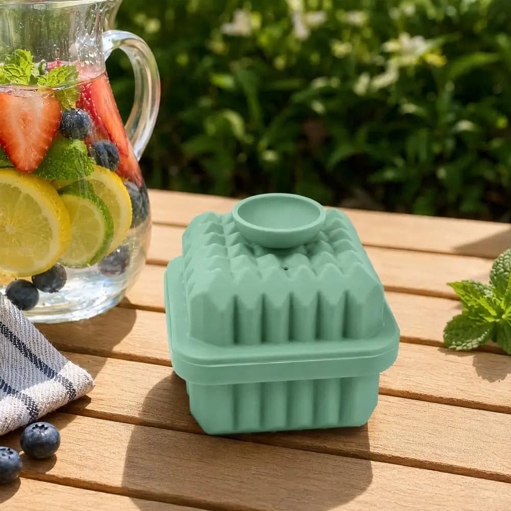 Whiskey Ice Mold Square Silicone Ice Cube Tray with Funnel Whiskey Ice Block Mold Easy Release -free Maker for Cocktails Soft