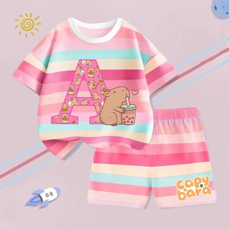 Capybara Ragazza T-shirt Pantaloni Set Kawaii Capibara Lettera AZ Tees Pantaloni Estate Sport all'aria aperta Abbigliamento per bambini Bambini Manica corta
