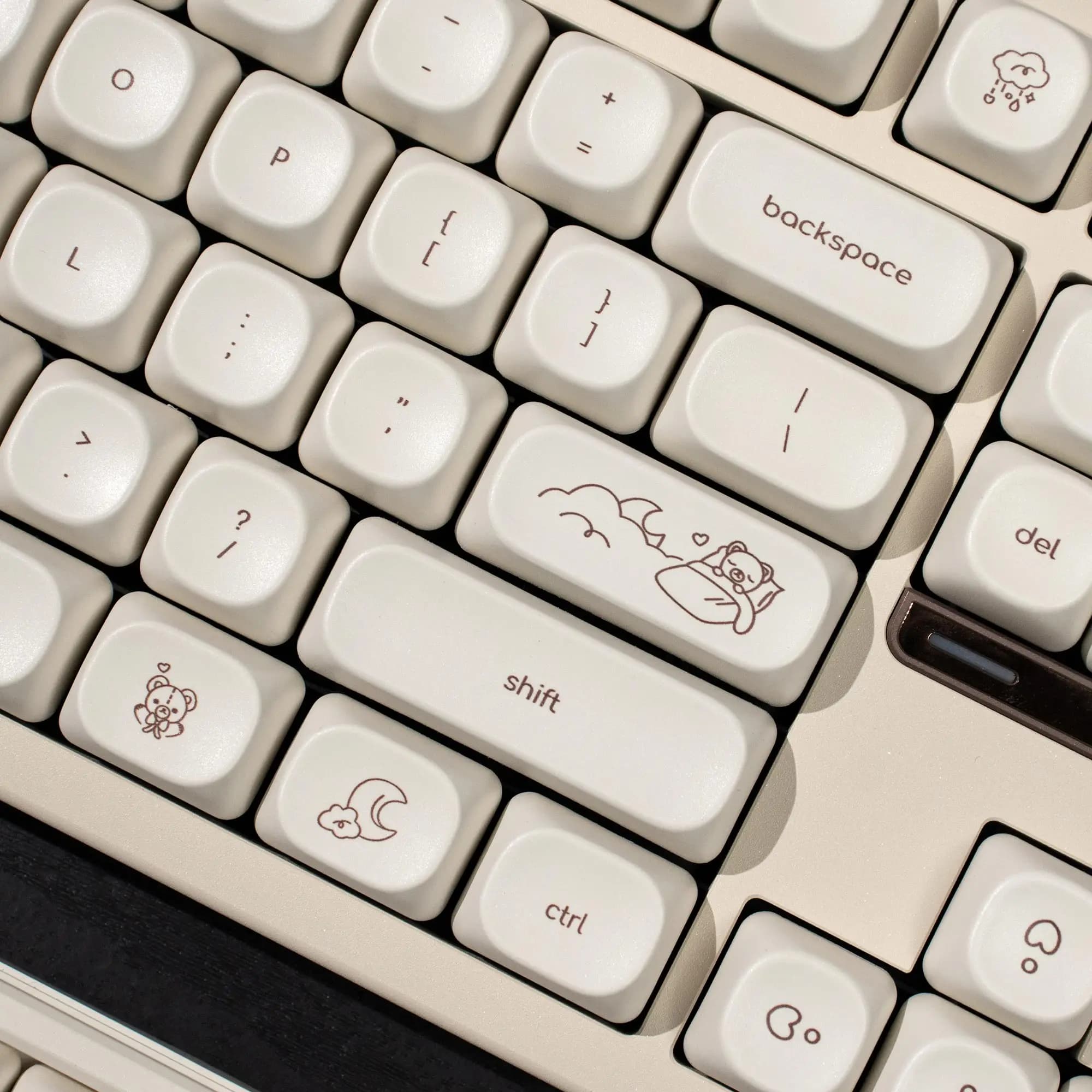 Simpatico orso Keycap PBT sublimazione MOA profilo tappo a sfera rotondo semplice bianco latte piccolo carattere tastiera meccanica copritasti 125 tasti
