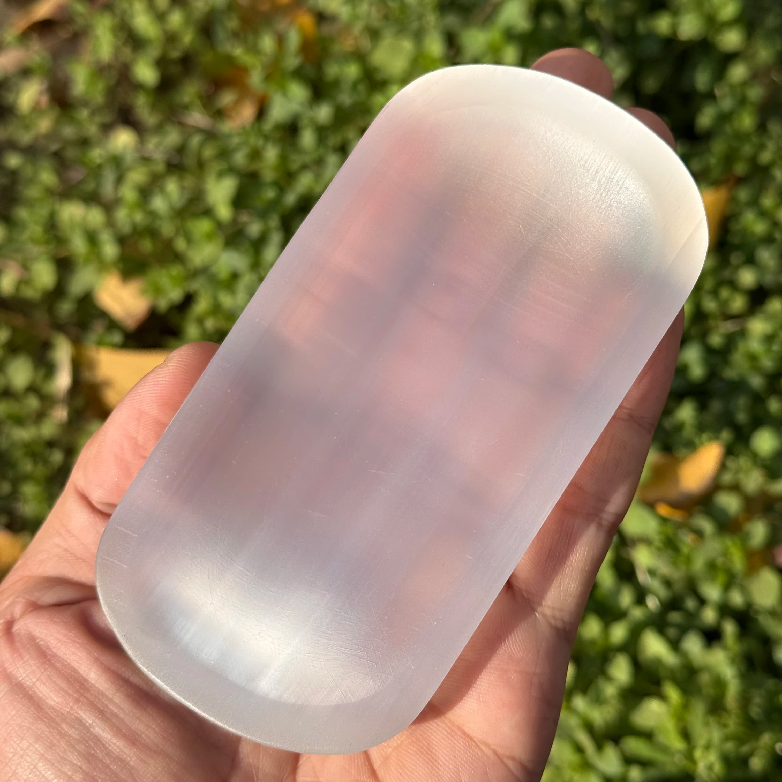 Ciotola di ricarica per selenite da 1 pezzo, ciotola di selenite trasparente naturale, ciotola decorativa smagnetizzante bianca - strumento essenziale per il miglior regalo